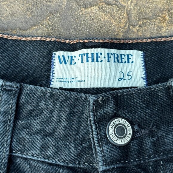 NWT Free People We The Free Ghost Town High Rise Long Short in Worn Black Sz 25 - Picture 3 of 10